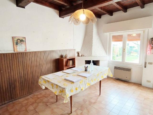Villa Indipendente in vendita a San Benedetto Po, Lombardia