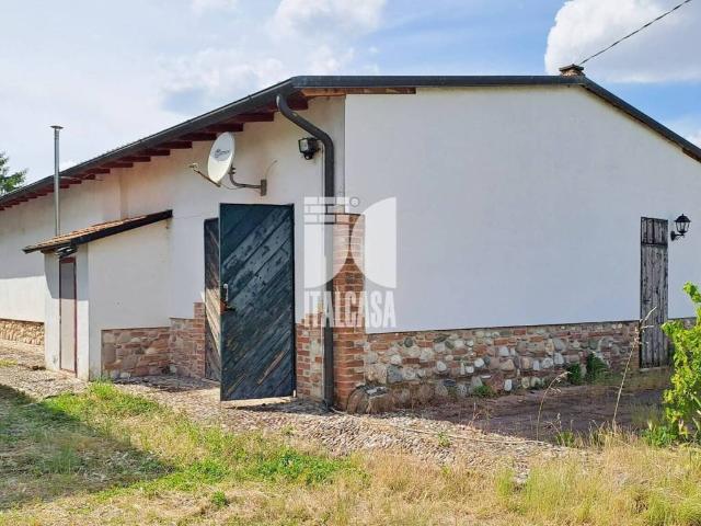 Villa Indipendente in vendita a San Benedetto Po, Lombardia