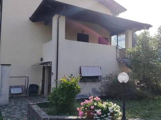 Villa Indipendente in vendita a Unione dell'Appennino Bolognese, San Benedetto Val Di Sambro