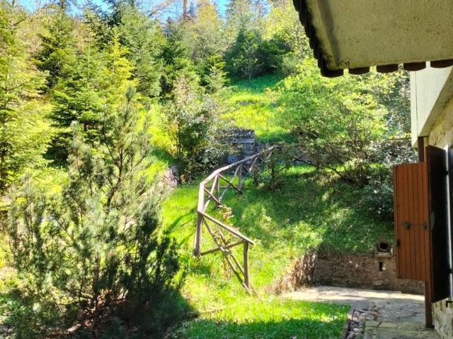 Villa Indipendente in vendita a Unione dell'Appennino Bolognese, San Benedetto Val Di Sambro