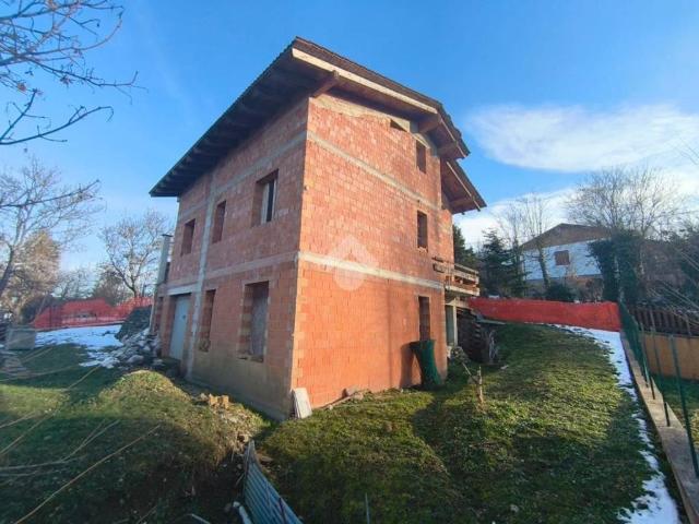 Villa Indipendente in vendita a Unione dell'Appennino Bolognese, San Benedetto Val Di Sambro