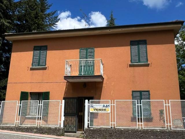 Villa Indipendente in vendita a Unione dell'Appennino Bolognese, San Benedetto Val Di Sambro