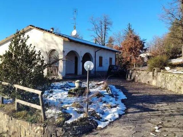 Villa Indipendente in vendita a Unione dell'Appennino Bolognese, San Benedetto Val Di Sambro