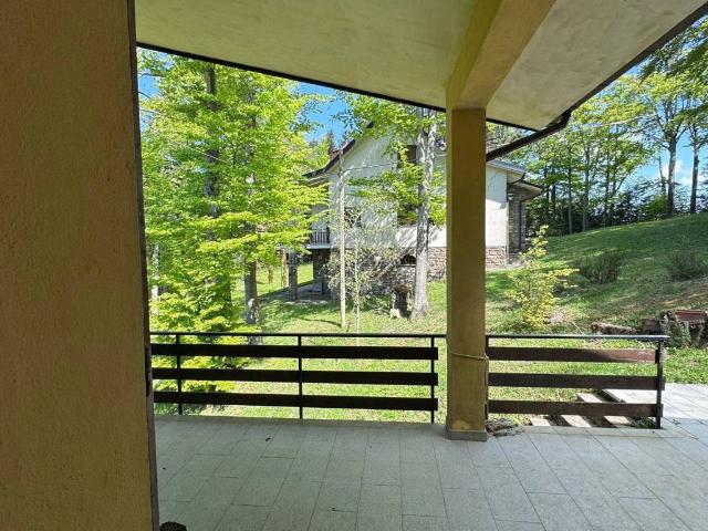 Villa Indipendente in vendita a Unione dell'Appennino Bolognese, San Benedetto Val Di Sambro