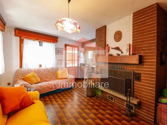Villa Indipendente in vendita a Unione dell'Appennino Bolognese, San Benedetto Val Di Sambro