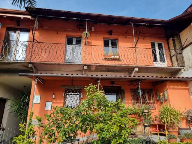Villa Indipendente in vendita a Piemonte, Verbano-cusio-ossola