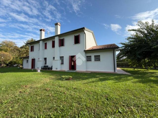 Villa Indipendente in vendita a Sant'Andrea di Barbarana, San Biagio di Callalta