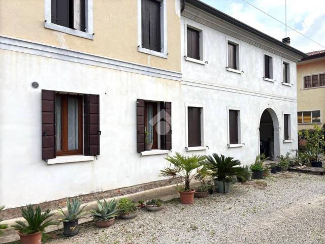 Villa Indipendente in vendita a San Biagio Di Callalta, Veneto