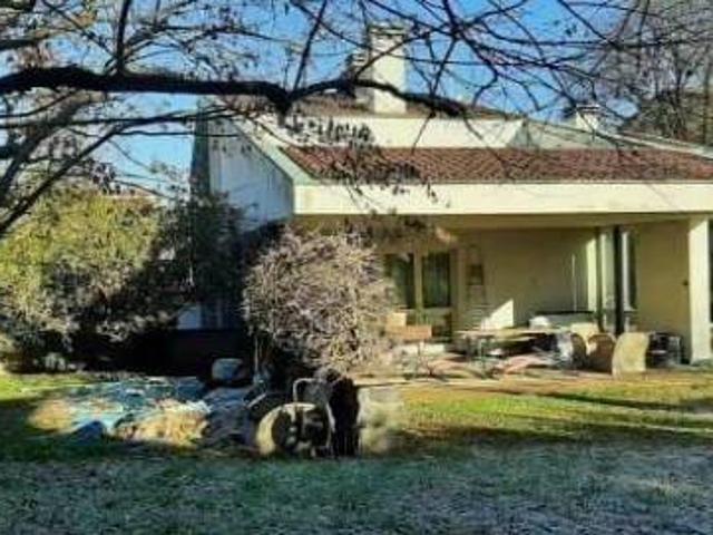 Villa Indipendente in vendita a San Bonifacio, Verona