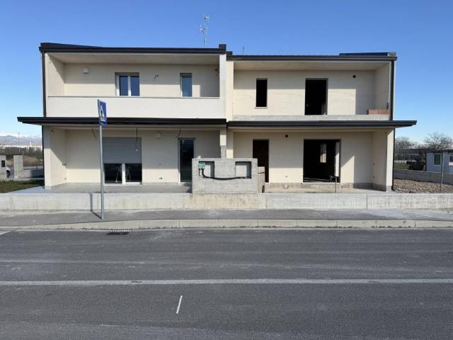 Villa Indipendente in vendita a San Bonifacio, Veneto