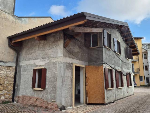 Villa Indipendente in vendita a San Bonifacio, Veneto