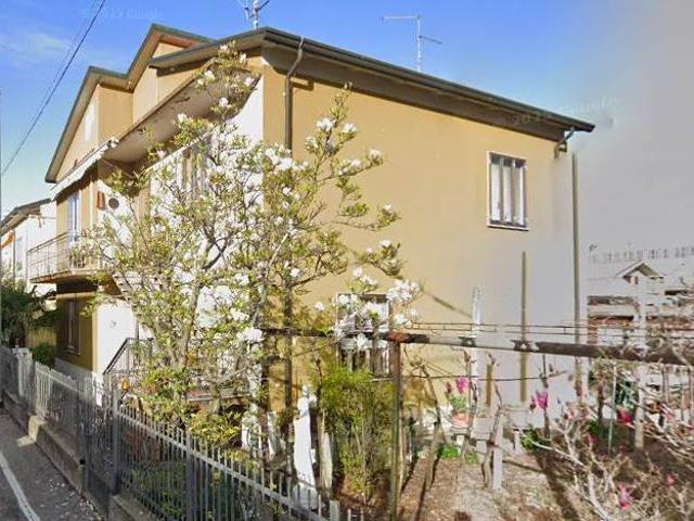 Villa Indipendente in vendita a Prova, San Bonifacio