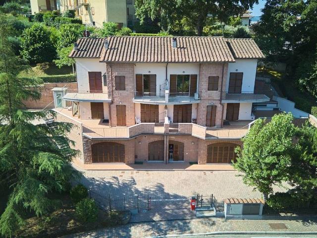 Villa Indipendente in vendita a San Casciano, Toscana