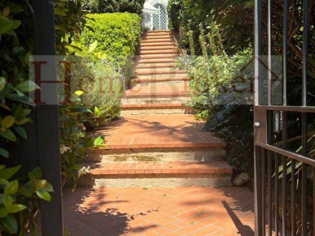 Villa Indipendente in vendita a San Casciano in Val di Pesa, Toscana