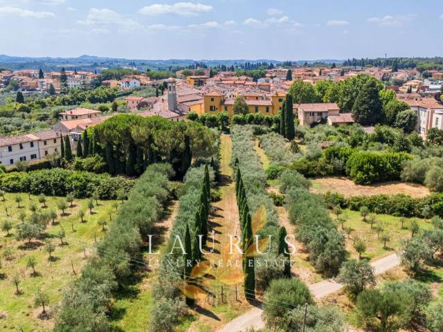Villa Indipendente in vendita a San Casciano in Val di Pesa, Mercatale Val Di Pesa