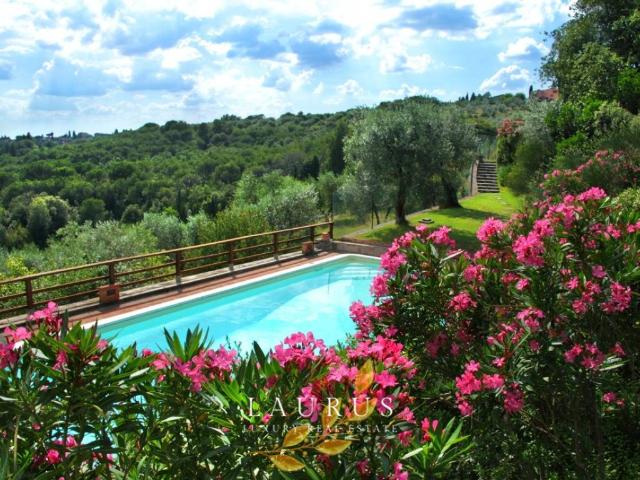 Villa Indipendente in vendita a San Casciano in Val di Pesa, Toscana