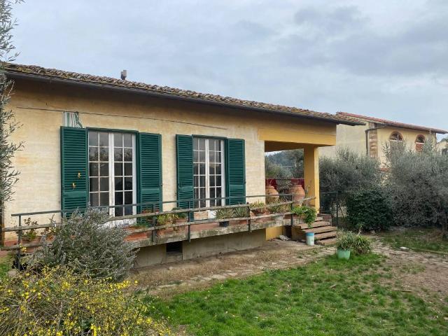 Villa Indipendente in vendita a San Casciano in Val di Pesa, Croce Di Via