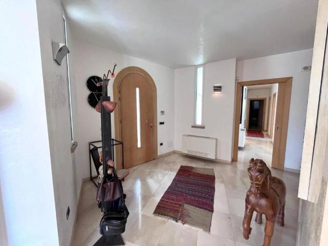 Villa Indipendente in vendita a Puglia, Lecce