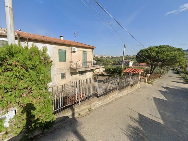 Villa Indipendente in vendita a San Cataldo, Sicilia