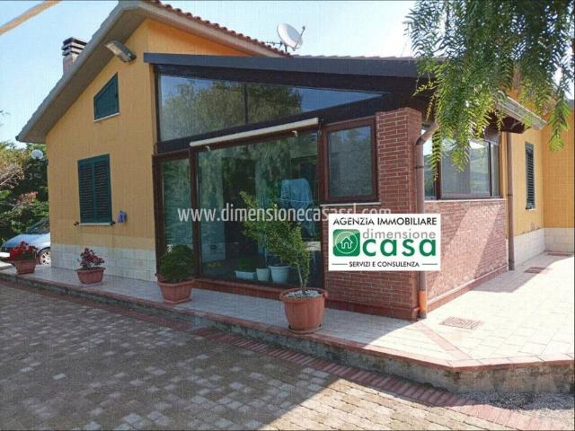Villa Indipendente in vendita a San Cataldo, Sicilia