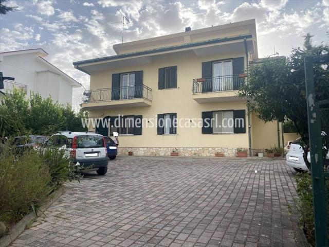 Villa Indipendente in vendita a San Cataldo, Sicilia