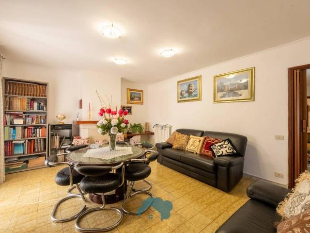 Villa Indipendente in vendita a Roma Capitale, Lazio