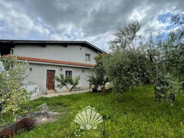 Villa Indipendente in vendita a Roma Capitale, Lazio