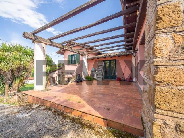 Villa Indipendente in vendita a Colle La Torre, Roma Capitale