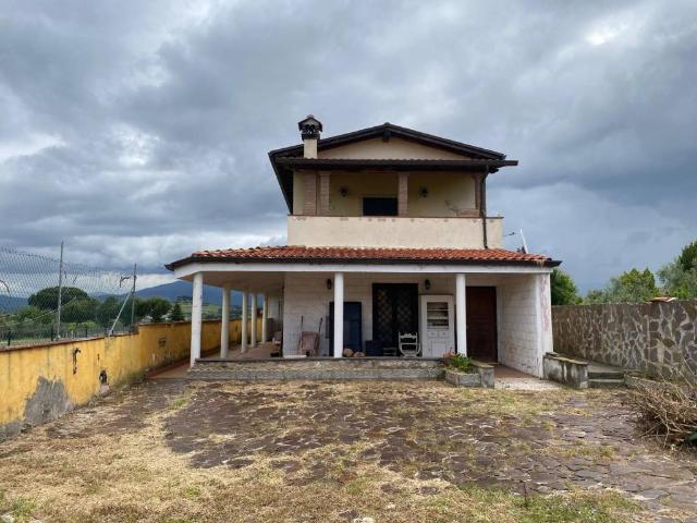 Villa Indipendente in vendita a Roma Capitale, Lazio