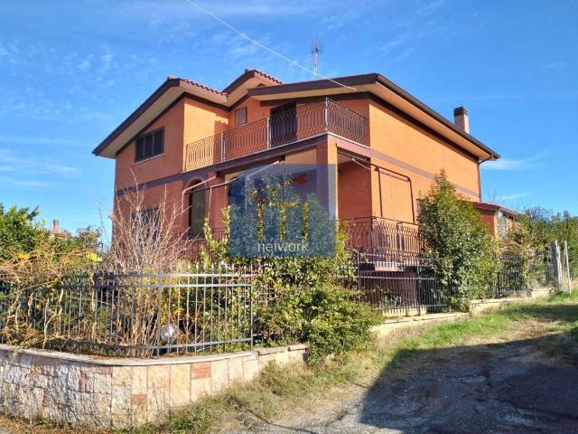 Villa Indipendente in vendita a Roma Capitale, Lazio