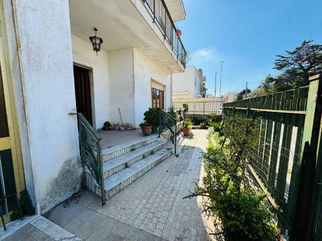 Villa Indipendente in vendita a Puglia, Lecce