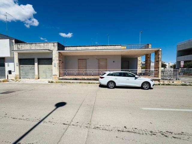 Villa Indipendente in vendita a Puglia, Lecce