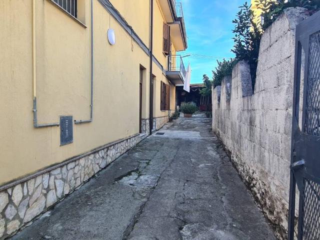 Villa Indipendente in vendita a Pezzano, San Cipriano Picentino