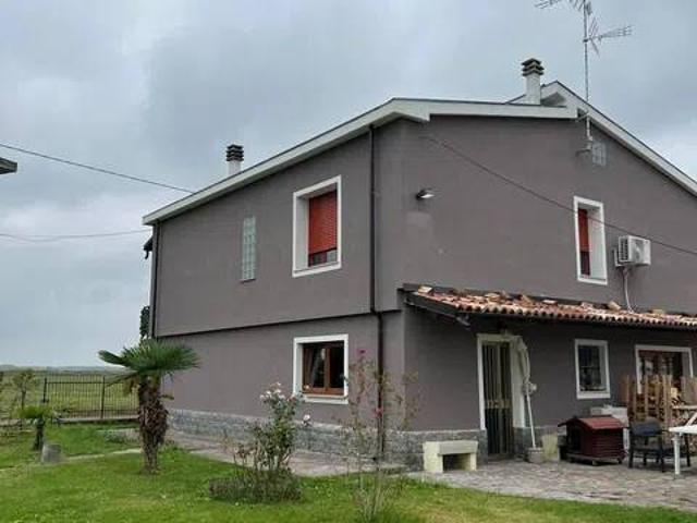 Villa Indipendente in vendita a Buffalora, San Cipriano Po