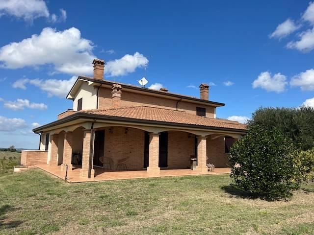 Villa Indipendente in vendita a San Clemente, Reggio Emilia
