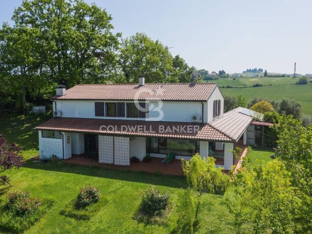 Villa Indipendente in vendita a San Clemente, Reggio Emilia