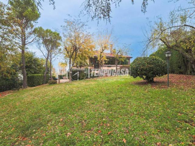 Villa Indipendente in vendita a San Clemente, Reggio Emilia
