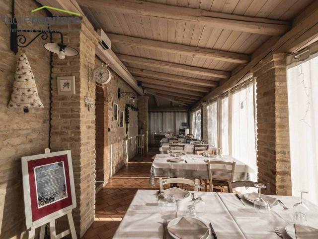Villa Indipendente in vendita a Casarola, San Clemente