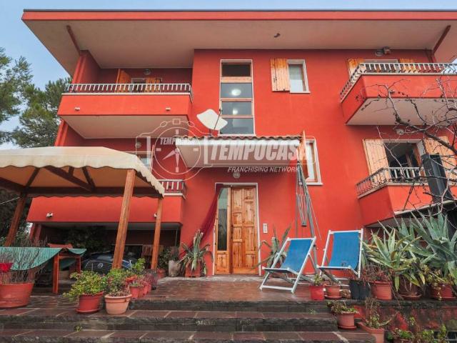 Villa Indipendente in vendita a San Clemente, Reggio Emilia