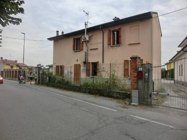 Villa Indipendente in vendita a Campagna, San Colombano Al Lambro