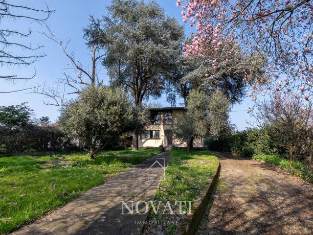 Villa Indipendente in vendita a Mostiola, San Colombano Al Lambro