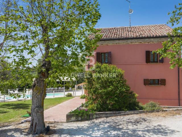 Villa Indipendente in vendita a Marche, Pesaro E Urbino