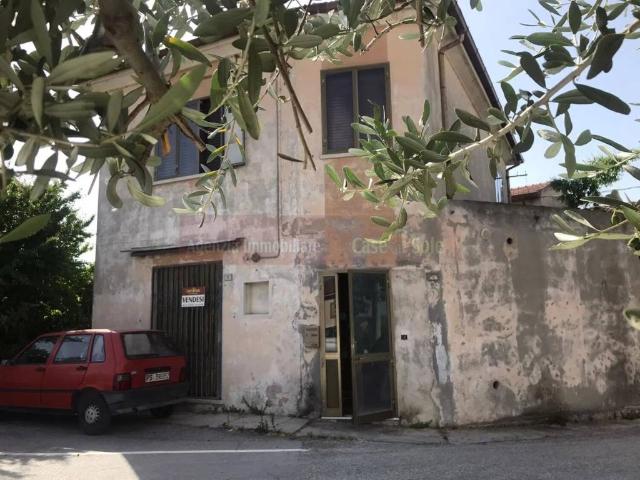 Villa Indipendente in vendita a Marche, Pesaro E Urbino