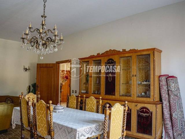 Villa Indipendente in vendita a Solfanuccio, Marche