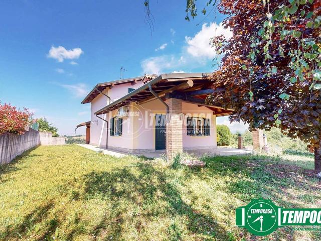 Villa Indipendente in vendita a Piemonte, Alessandria