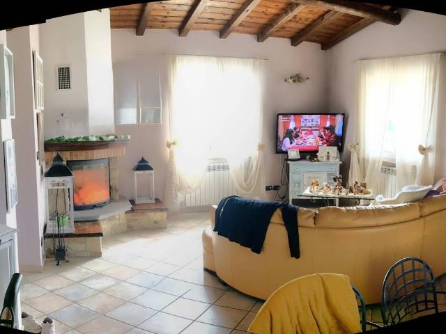 Villa Indipendente in vendita a Piemonte, Alessandria