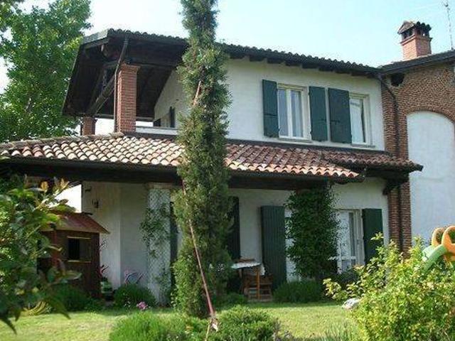 Villa Indipendente in vendita a San Damiano Al Colle, Lombardia