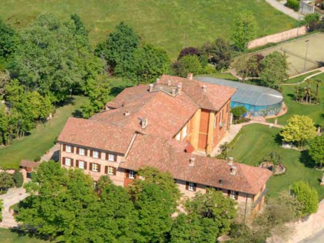 Villa Indipendente in vendita a Piemonte, Asti