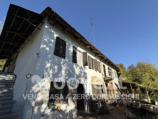 Villa Indipendente in vendita a Piemonte, Asti