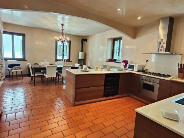 Villa Indipendente in vendita a San Daniele Del Friuli, Friuli-Venezia Giulia